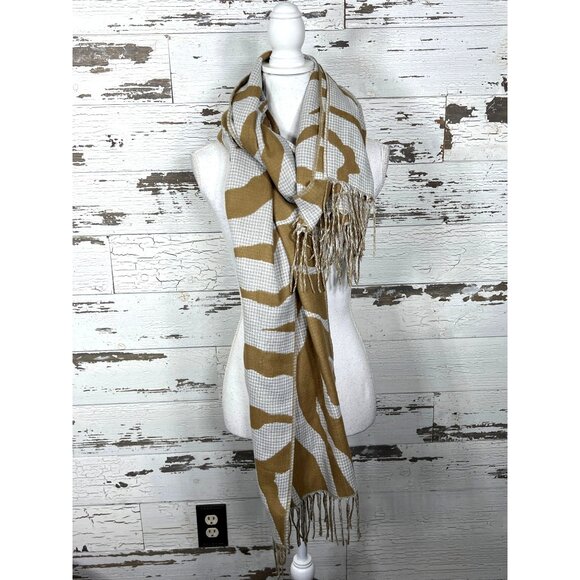 CABI Tigress REVERSIBLE Scarf Camel Gray OS #4268 NWOT - Picture 2 of 5